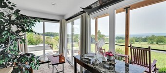 Pine Grove Scenic View: Unforgettable Love Getaway