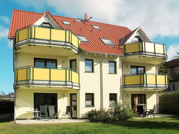 Esterni
