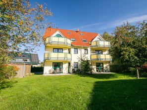 Esterni