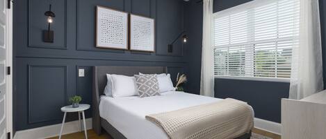 2 bedrooms, iron/ironing board, free WiFi, bed sheets