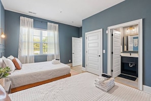 2 habitaciones, tabla de planchar con plancha y wifi gratis