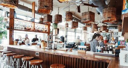 Modern Spacious Condo with Parking by Downtown Broadway