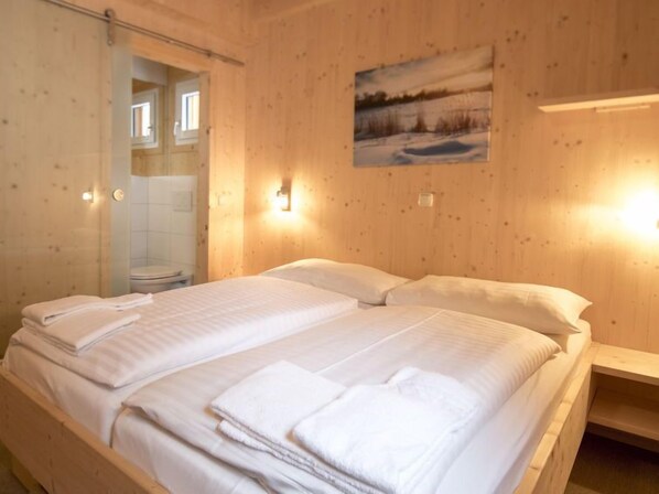 5 Schlafzimmer, Internetzugang