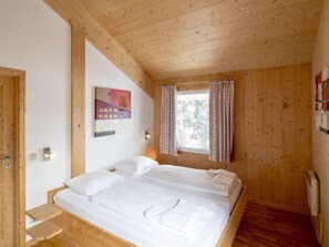 5 chambres, accès Internet