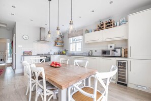 Dining - At Home in South West London (London)