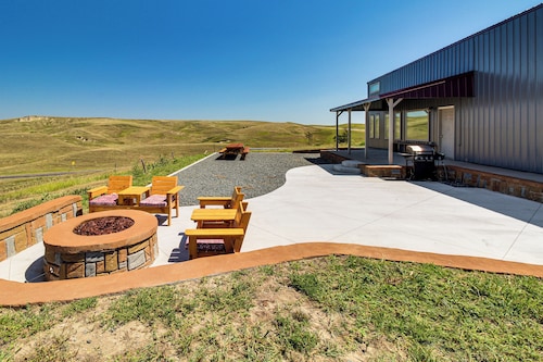 Secluded Nebraska Getaway: 2 Mi to Lake McConaughy