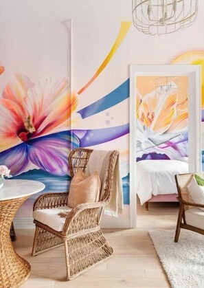 Interior - Amanda Wolf Art Suite 210 (Denver)