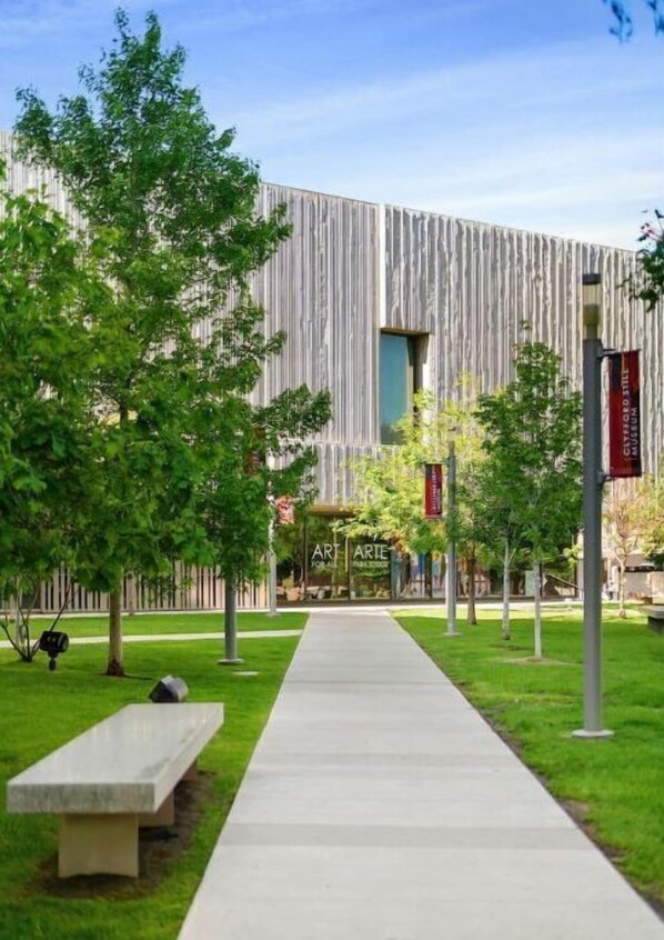 Property grounds - Scott Santee Art Suite 105 (Denver)