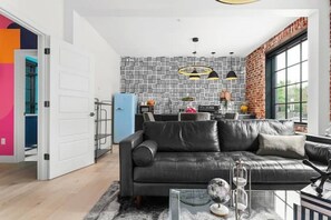 Living area - Jason Graves Art Suite 101 (Denver)