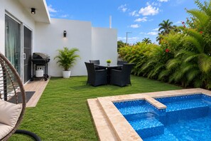 Outdoor dining - Villa Linn Sunset (Punta Cana)