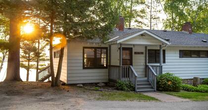 Webb Lake, Hackensack, Northern MN - 3 Bedroom, Sleeps 8 - Cabin #7 Blue Water