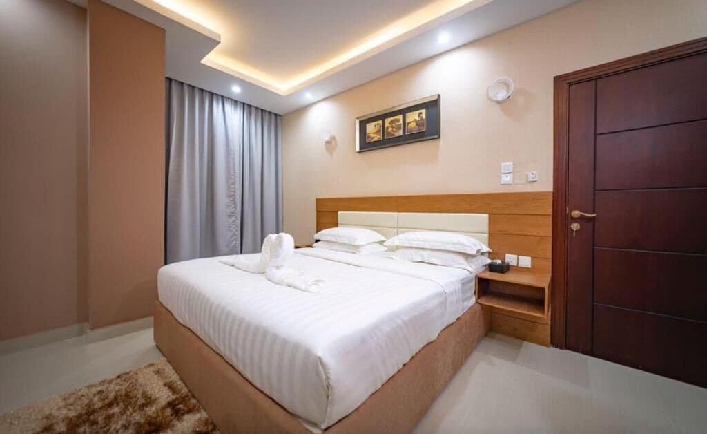 Premium bedding, pillow-top beds, in-room safe, soundproofing