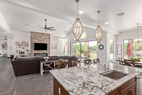 Quiet Retreat - Tonto Verde Golf Club - New 4 Bdrm, 3 Bath, 3 Car Gar, 