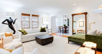 Escape to Five Points: Stylish 3BR Haven with Large Backyard & Outdoor Living