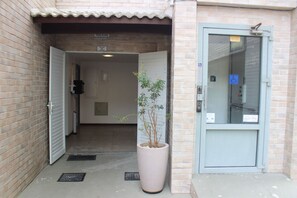 Apartamento conforto | Detalhe da fachada