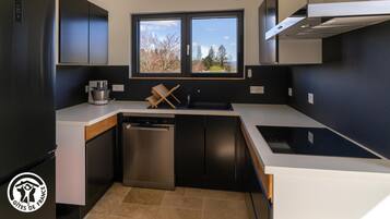 Køleskab, mikrobølgeovn, ovn, opvaskemaskine