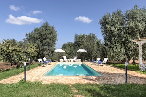 Piscine extérieure