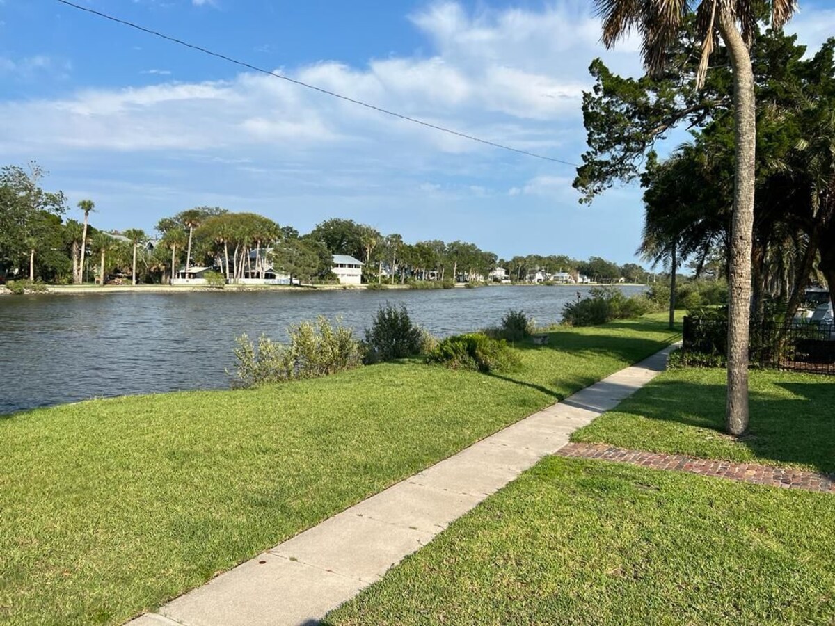 Photo 15 of Lake front cottage in St. Augustine