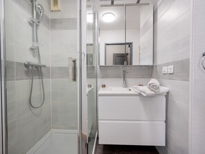 Hair dryer, towels - LE REGENT PARK Appartement for 6 By Sunset (Villeneuve-Loubet)