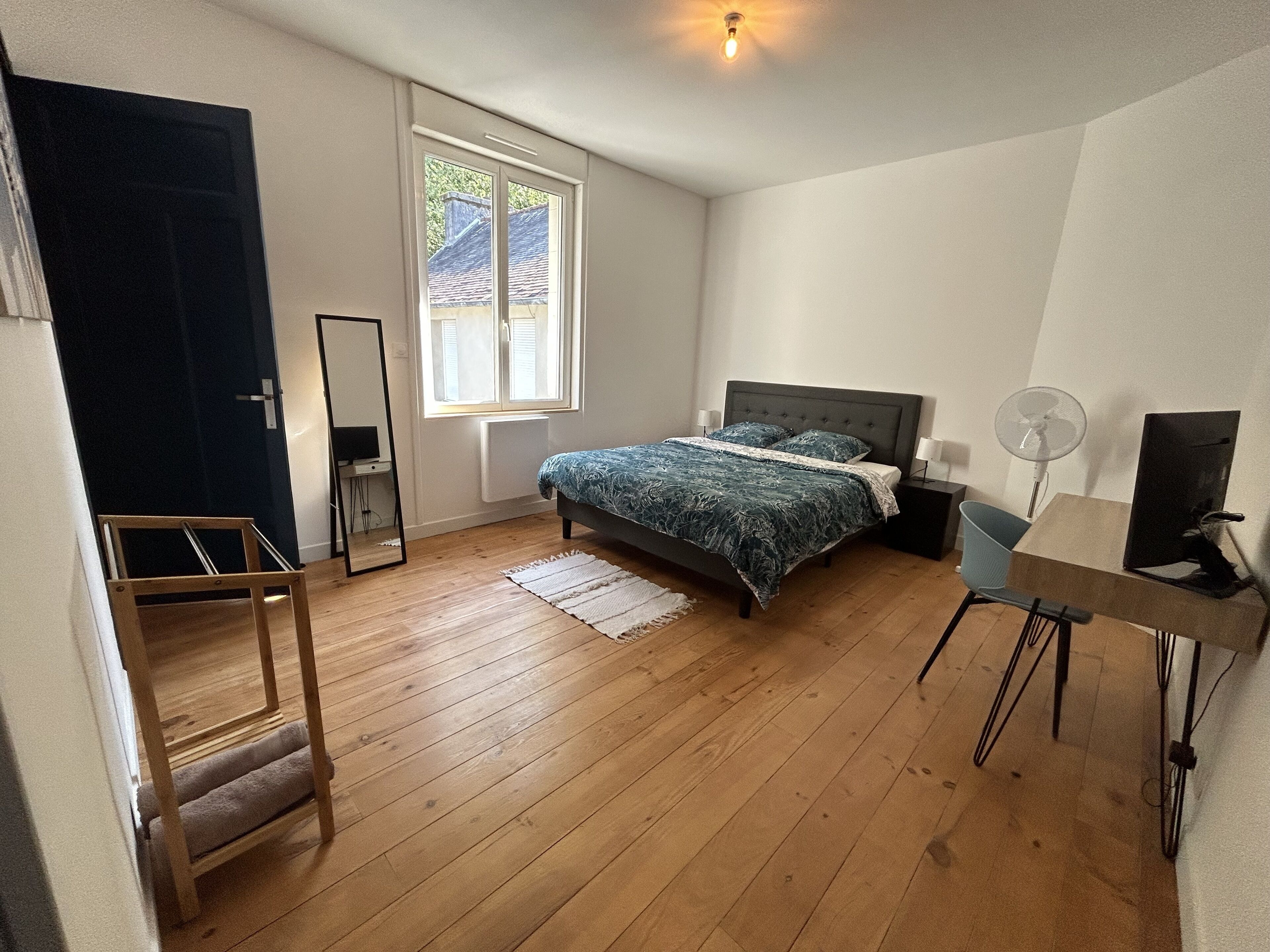 2 soveværelser, skrivebord, strygejern/strygebræt, Wi-Fi