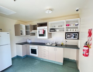 Refrigerador y microondas