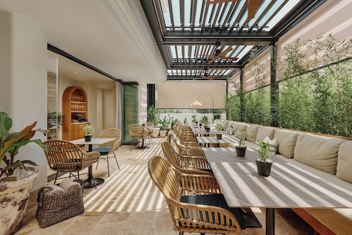 Casa Manor Boutique Hotel