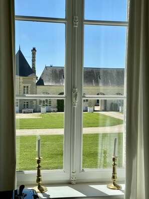 Interior - Charming Romantic Tower in Chateau Estate (Ocquerre)