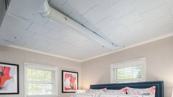 1 habitación, escritorio, tabla de planchar con plancha y wifi gratis