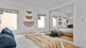4 chambres, fer et planche à repasser, Wi-Fi, literie fournie