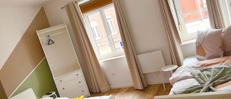 4 soverom, wi-fi (inkludert) og sengetøy