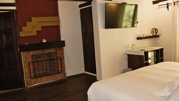 Superior Room | 1 bedroom, blackout curtains, free WiFi