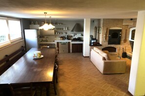Interior - Villa Bucatino by MMega (Citerna)