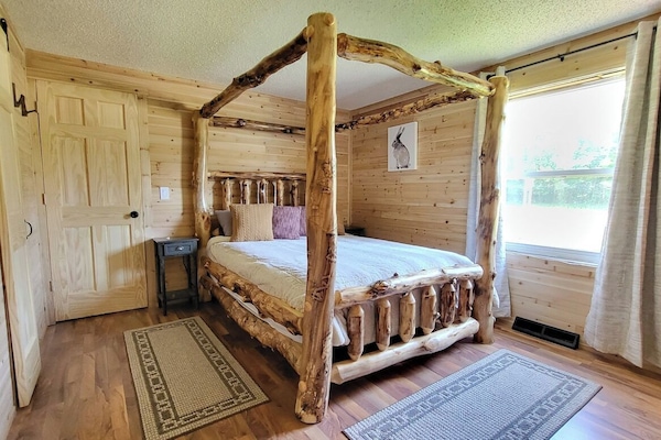 Bedroom 1 queen log bed
