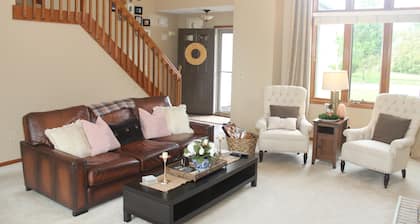 large house, fenced yard, patio