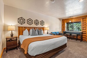 6 bedrooms, WiFi, bed sheets