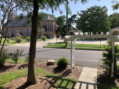 Large home in walking distance to everything downtown and False River