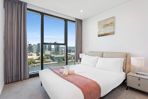 1 bedroom, iron/ironing board, WiFi, bed sheets - CASSA ONE - Pool, Gym, BBQ & River View Apt CBD (Brisbane)