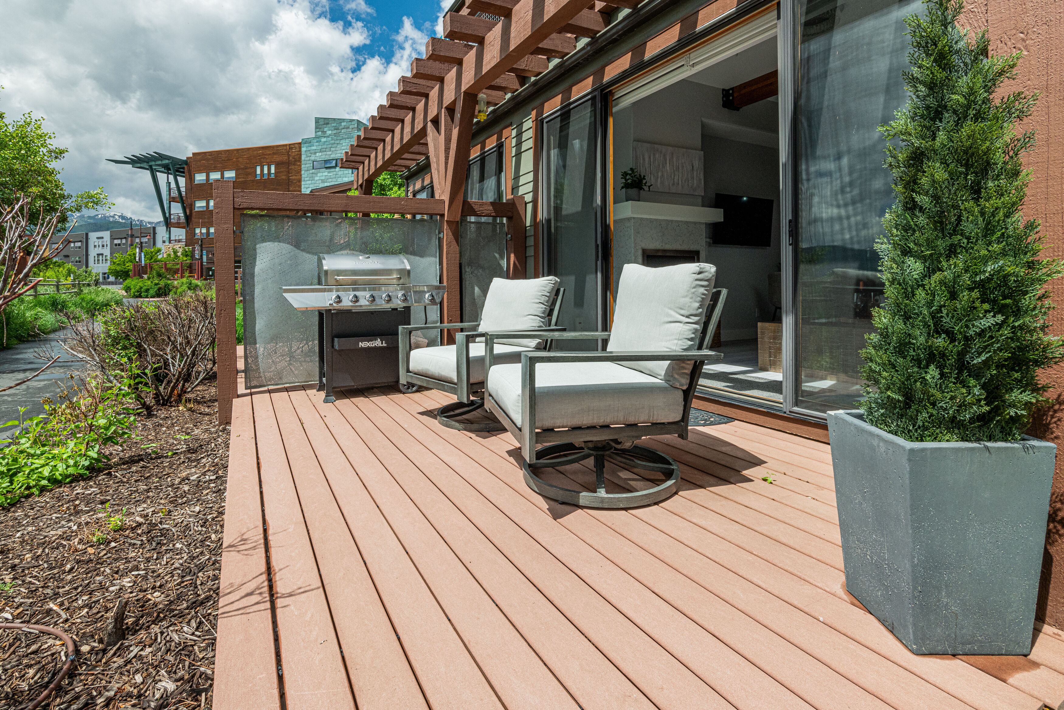 Terrace/patio