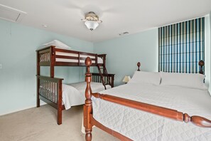 3 bedrooms, free WiFi, bed sheets