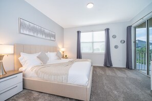 3 bedrooms, iron/ironing board, WiFi, bed sheets - SR8861 Champions Gate Condo 3Bedrooms 2Bathrooms Free Waterpark (Davenport)