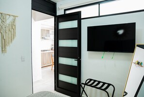 家庭平房 | 特色装修、特色家居、遮光窗帘、熨斗/熨衣板