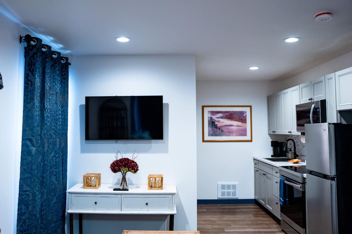 Exclusive Suite (Suite 101) | Living area