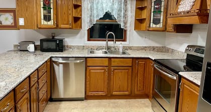 Extra clean home-free parking & Wi-Fi/self-check-in
