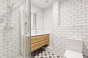 Hårføner og håndklær