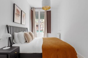 2 sovrum, strykjärn/strykbräda, wi-fi och sängkläder