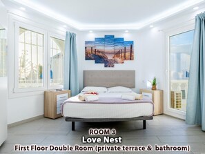 7 bedrooms, iron/ironing board, WiFi, bed sheets