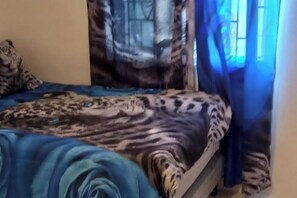 3 Schlafzimmer, Bügeleisen/Bügelbrett, WLAN, Bettwäsche