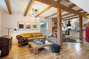 Télévision, cheminée