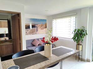 Appartement Standard, 1 lit double et 1 canapé-lit | Coin séjour