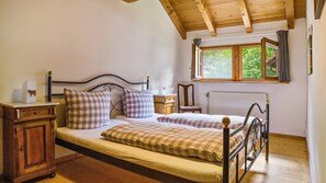 1 chambre, fer et planche Ă repasser, Wi-Fi gratuit, draps fournis